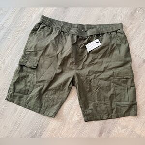 Men's Olive Green Cargo Shorts - Elastic Waist